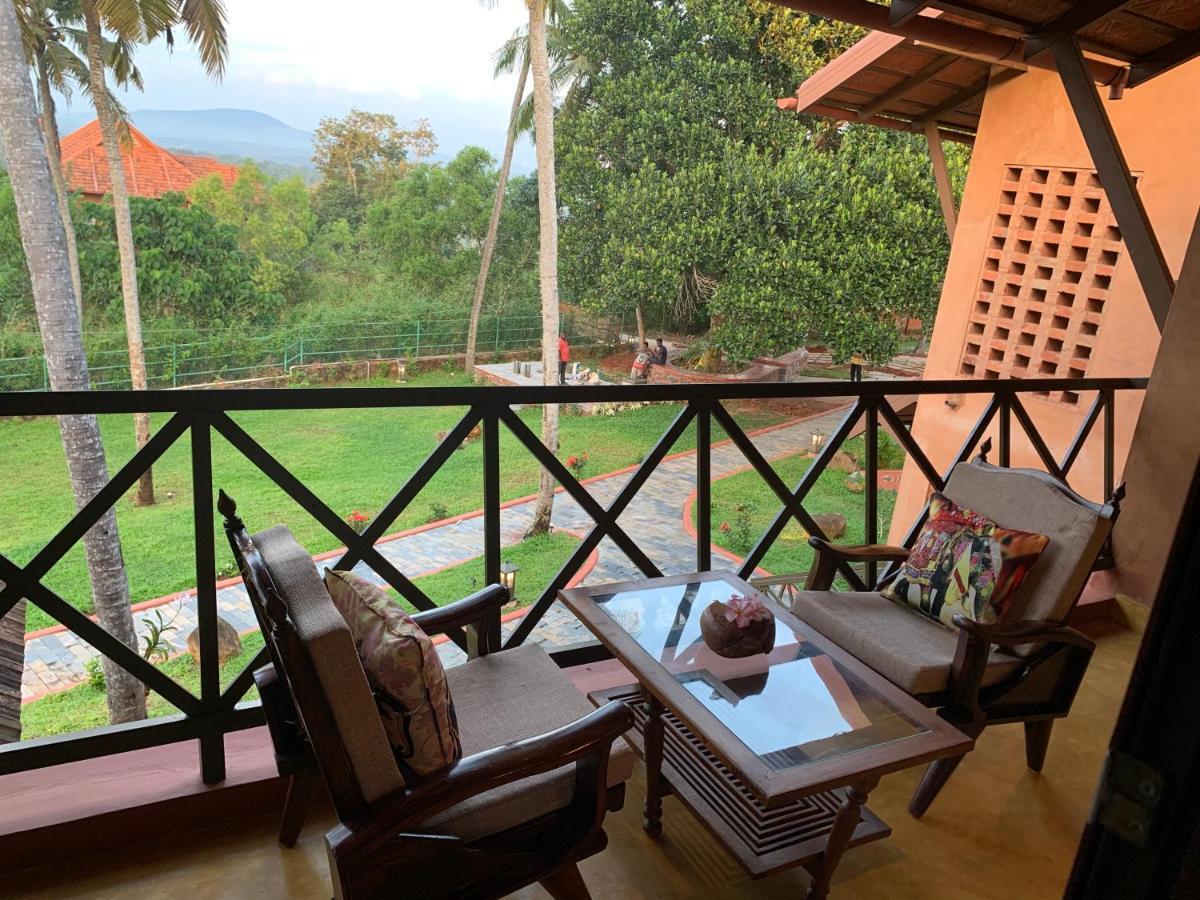 Amara Ayurveda Retreat- Overlooking Evergreen Western Ghats An Ecologically Sustainable Living Space In Kovalam Exterior photo